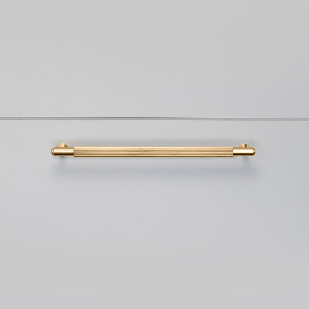 Buster + Punch Pull Bar, Linear Design, with backplate Cabinet Hardware Buster + Punch Brass Medium