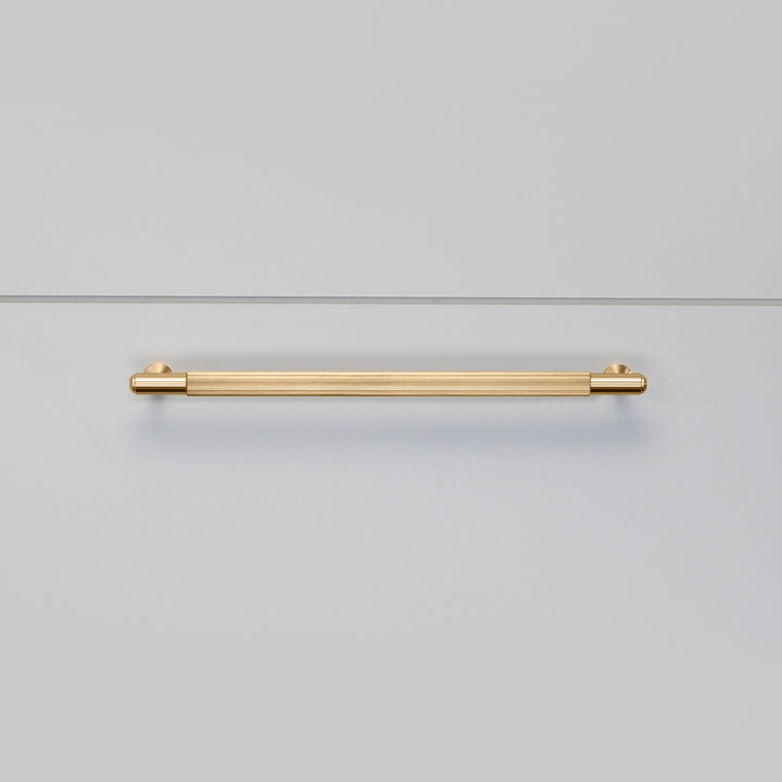 Buster + Punch Pull Bar, Linear Design, with backplate Cabinet Hardware Buster + Punch Brass Medium