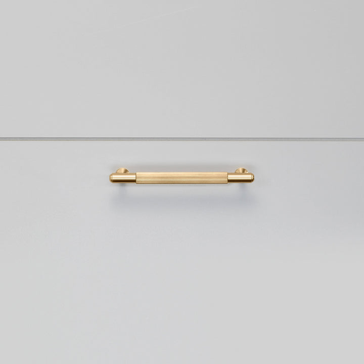 Buster + Punch Pull Bar, Linear Design Cabinet Hardware Buster + Punch Brass 0.2x0.09x0.03