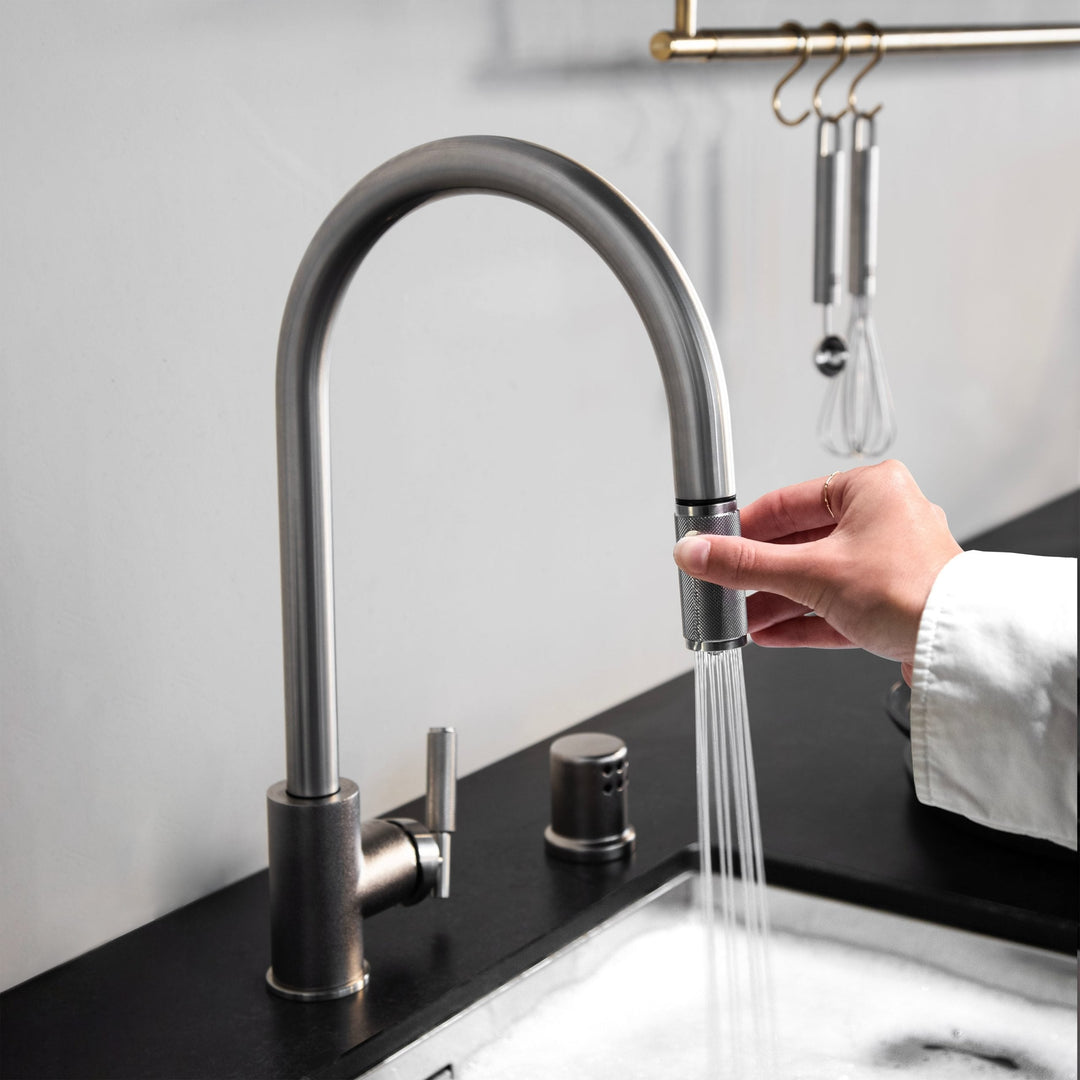 Buster + Punch Kitchen Faucet | Dual-Spray Pull-out Mixer | Linear Faucets Buster + Punch