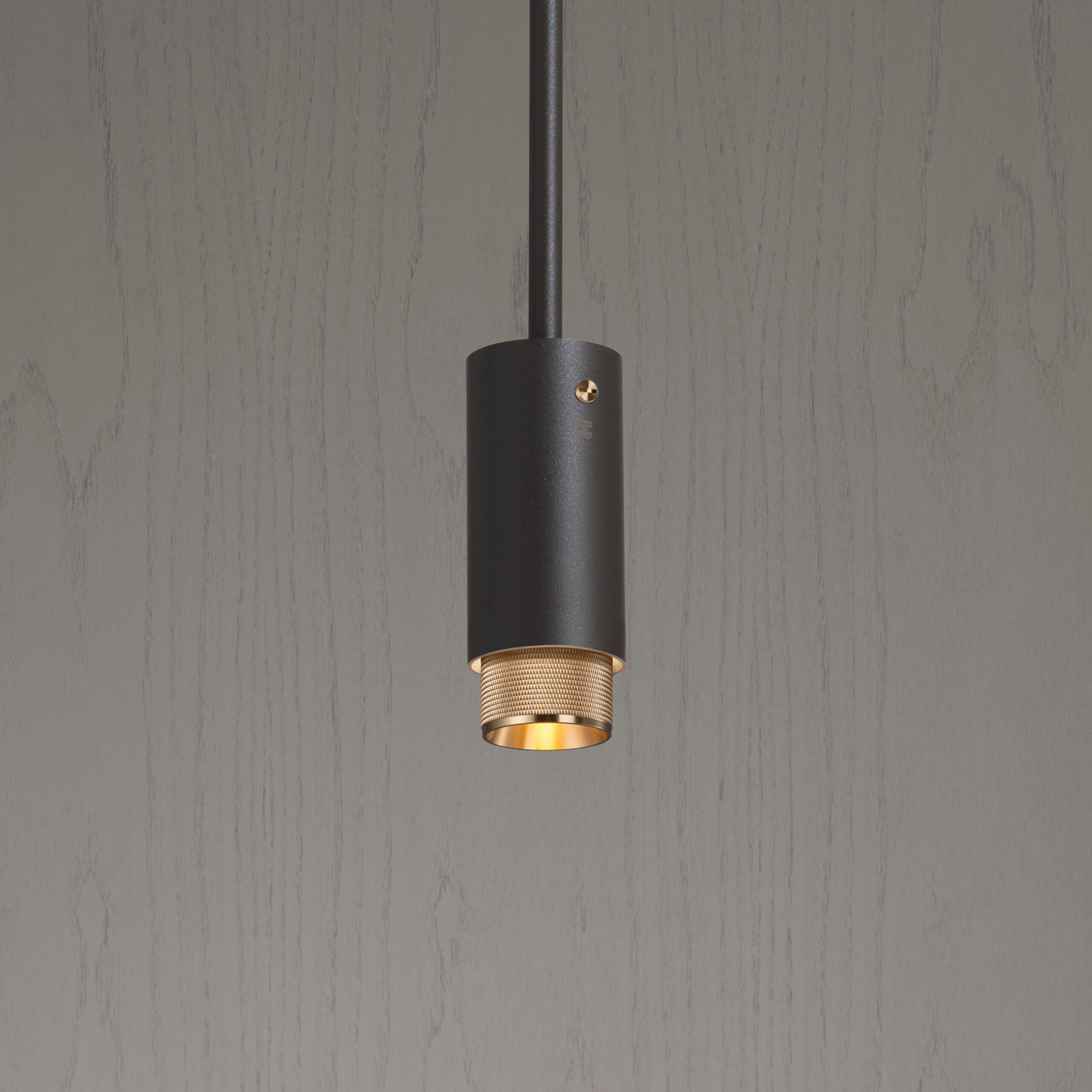 Buster + Punch EXHAUST PENDANT / CROSS