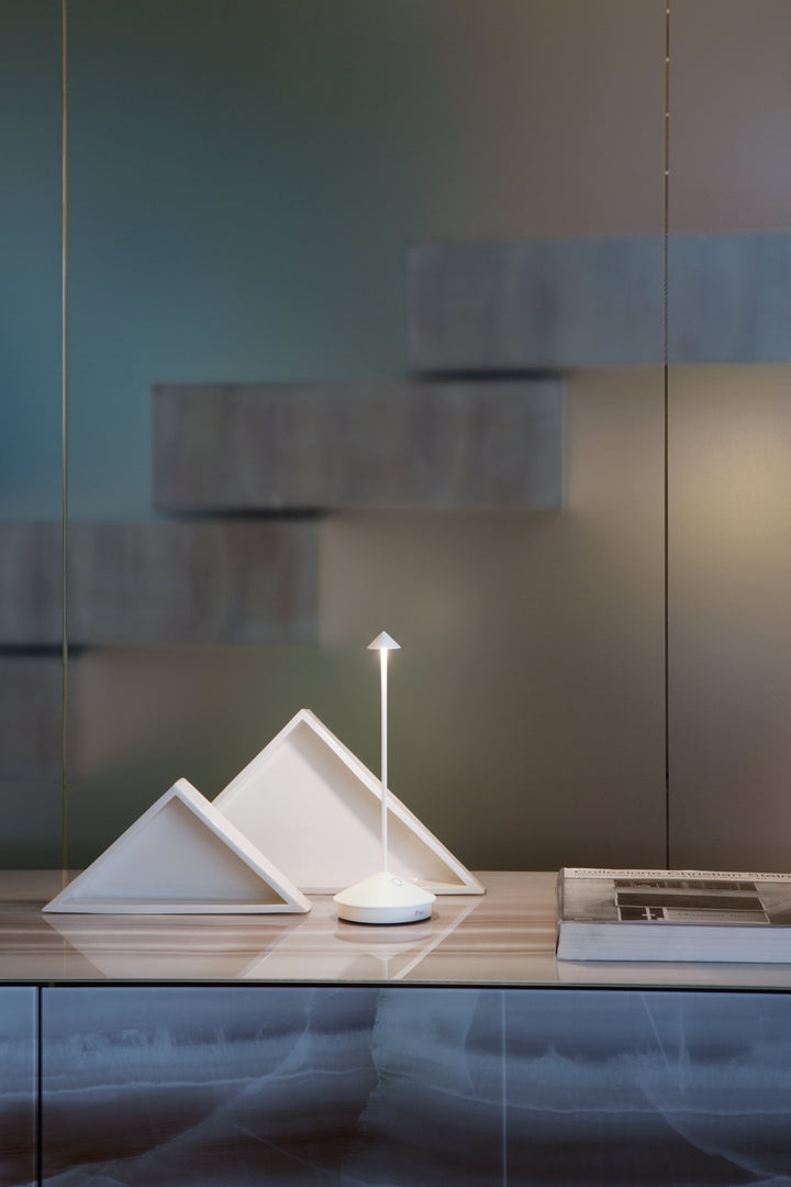 Zafferano America Pina Pro Lamp | OS