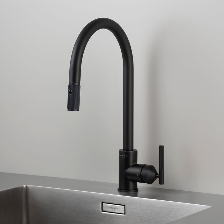 Buster + Punch Kitchen Faucet | Dual-Spray Pull-out Mixer | Linear Faucets Buster + Punch Welders Black