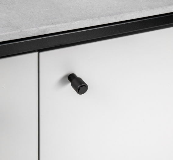 Buster + Punch Furniture Knob / Cast Cabinet Hardware Buster + Punch Welders Black
