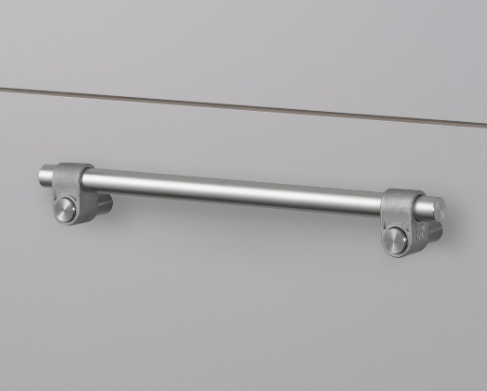 Buster + Punch Pull Bar / Cast Cabinet Hardware Buster + Punch Medium Steel