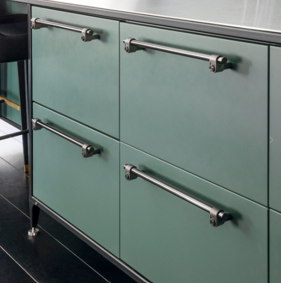 Buster + Punch Pull Bar / Cast Cabinet Hardware Buster + Punch