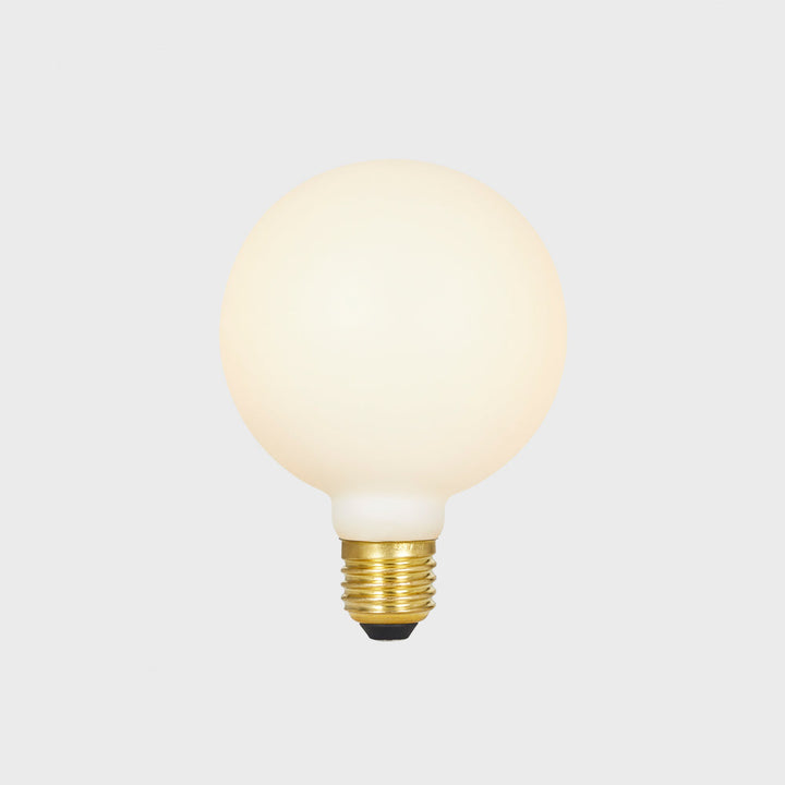 Tala Sphere III E26 Dim-to-Warm LED Bulb | SPHR-G100-7W-2000/2800K-E26-MP-120V Bulbs Tala