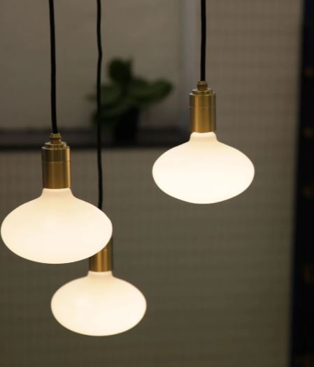 Tala 6W Oval R51* LED US  OVAL-6W-2700K-E26-MP-120V